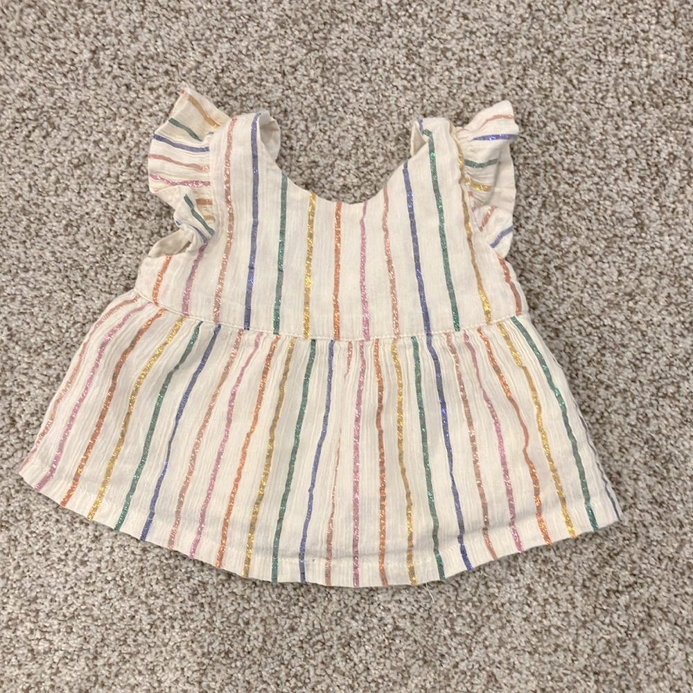 GAP baby top size 3-6M